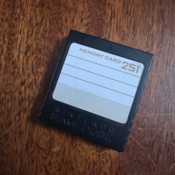 Nintendo Gamecube Memory Card 251 Blocks Dol-014 Genuine – Used - Picture 1 of 2